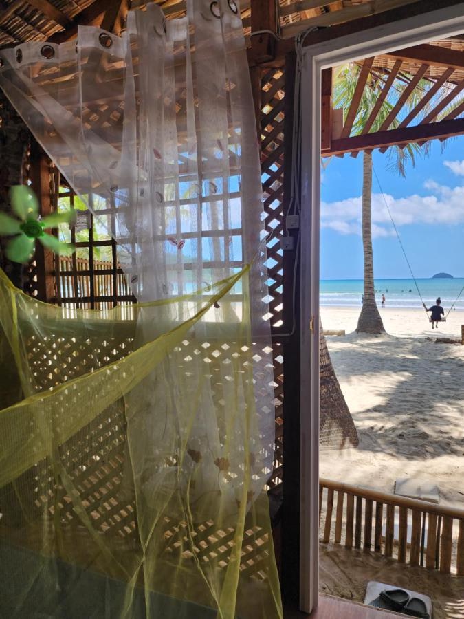 Bice Camp Bucana Beach Эль-Нидо Экстерьер фото
