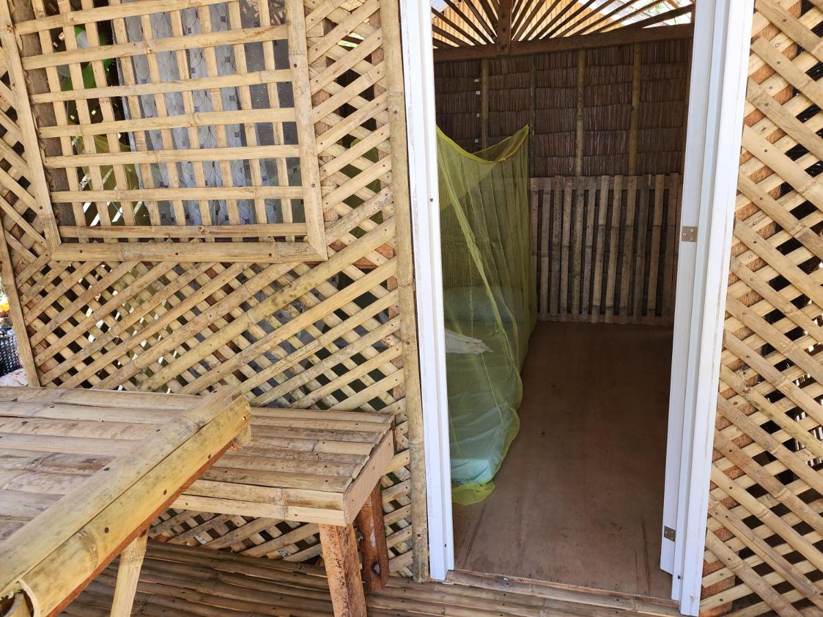 Bice Camp Bucana Beach Эль-Нидо Экстерьер фото