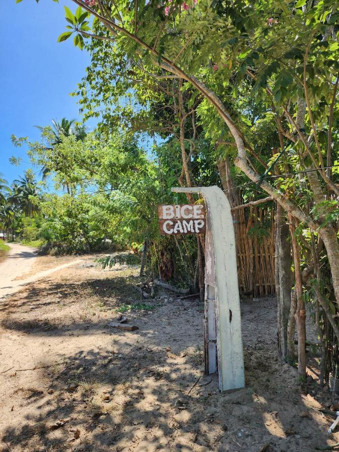 Bice Camp Bucana Beach Эль-Нидо Экстерьер фото