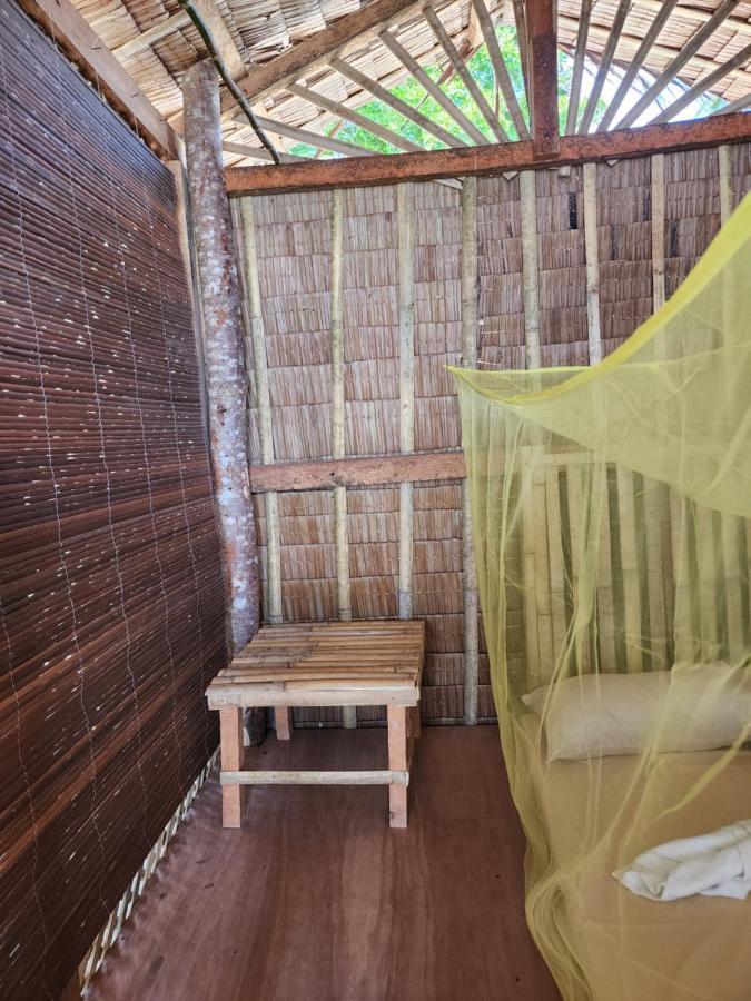 Bice Camp Bucana Beach Эль-Нидо Экстерьер фото
