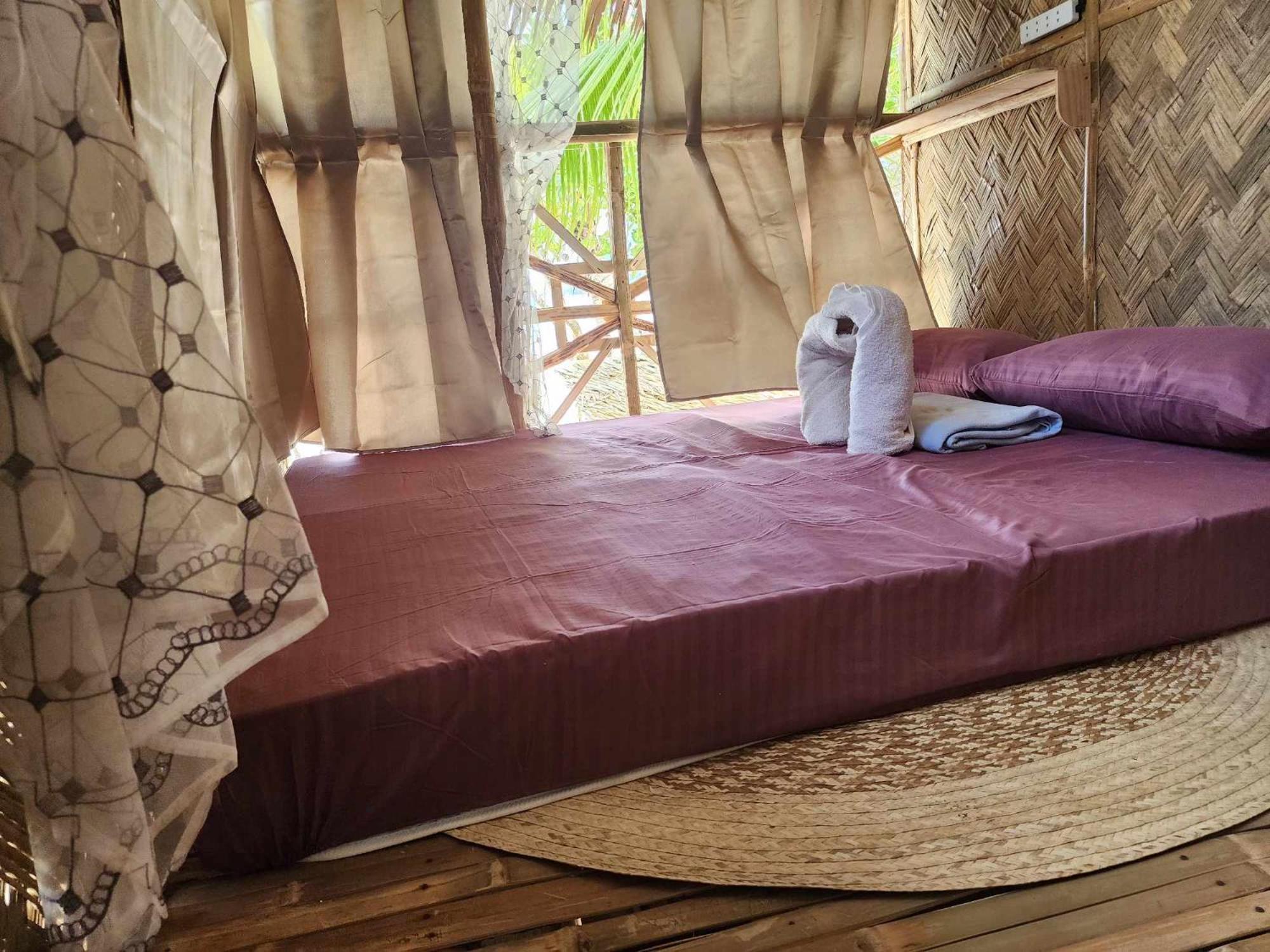 Bice Camp Bucana Beach Эль-Нидо Экстерьер фото
