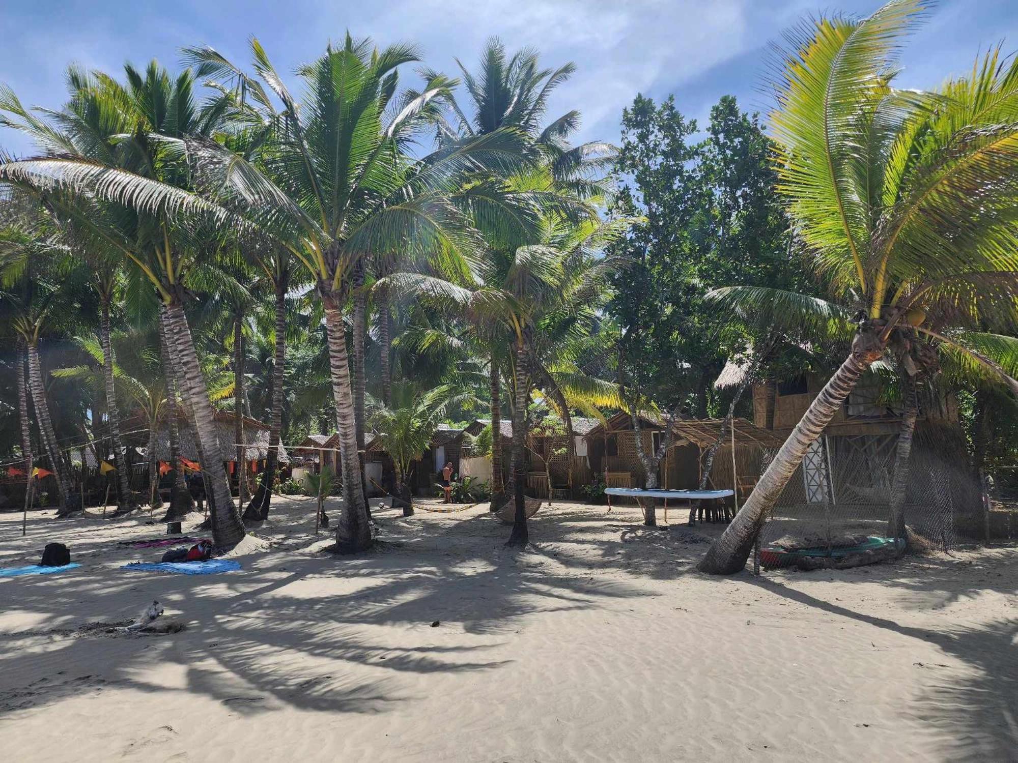 Bice Camp Bucana Beach Эль-Нидо Экстерьер фото
