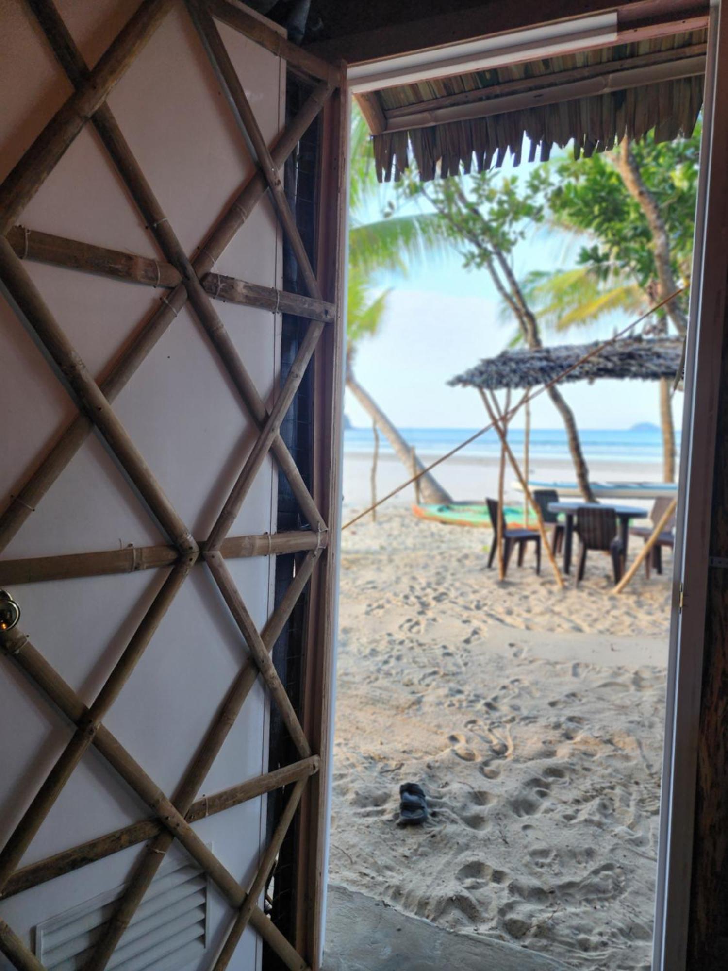 Bice Camp Bucana Beach Эль-Нидо Экстерьер фото