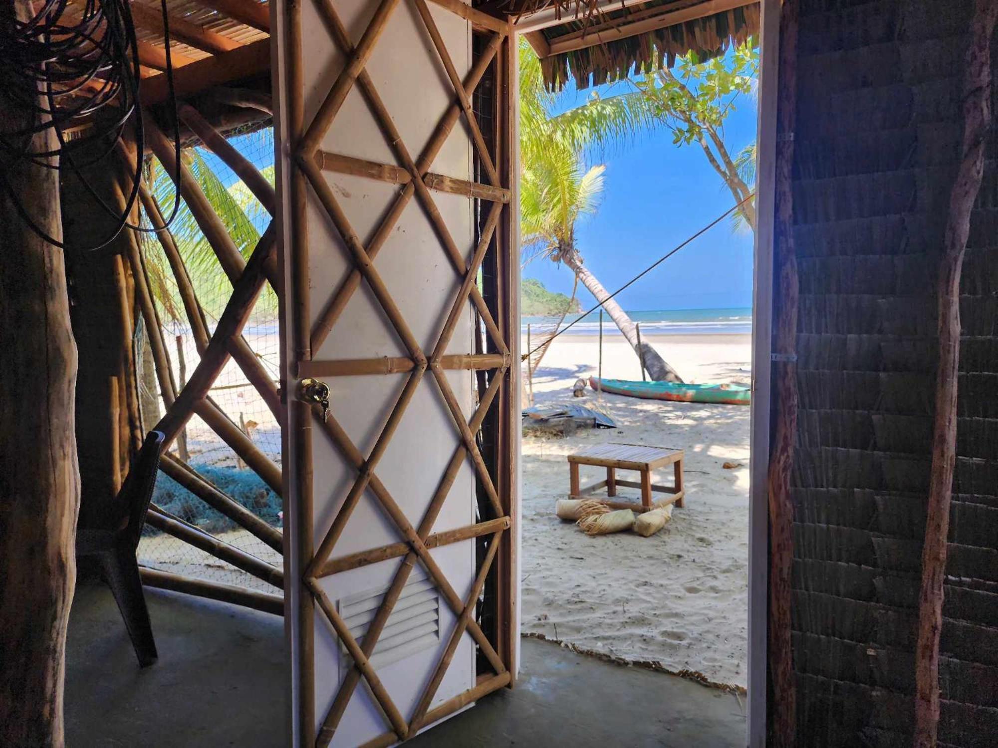 Bice Camp Bucana Beach Эль-Нидо Экстерьер фото